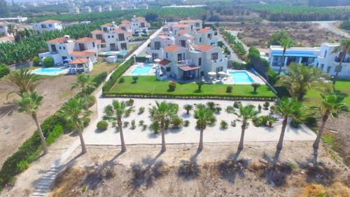 Platzia Beach Villas