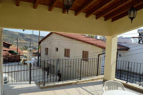 Omodos Katoi Holiday Homes