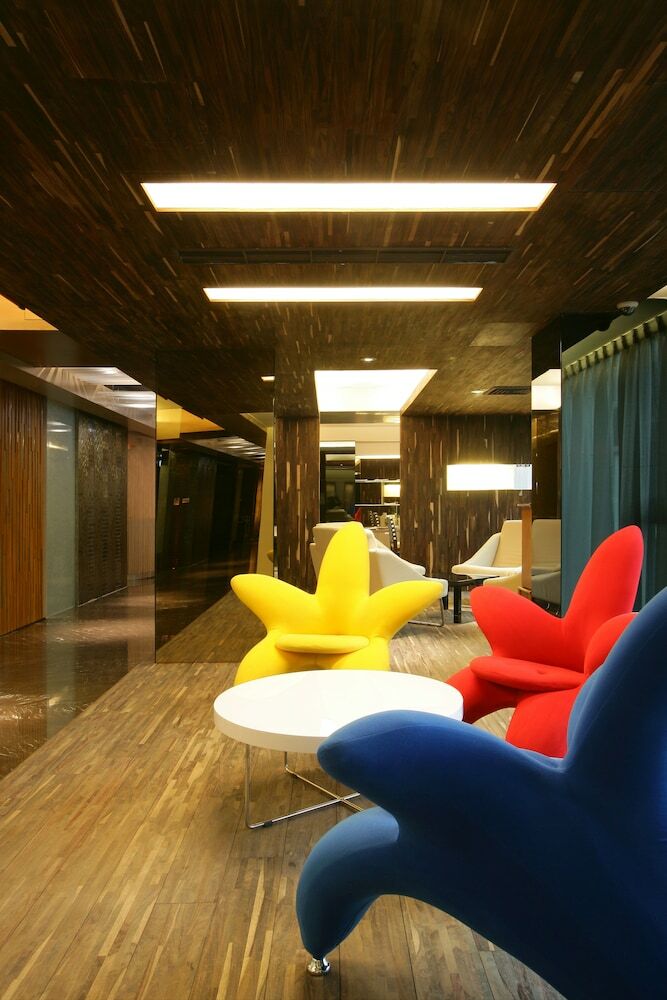 Hotel In One City Inn
