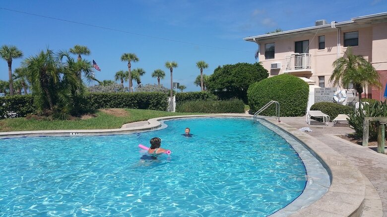 Friendly Native Beach Resort