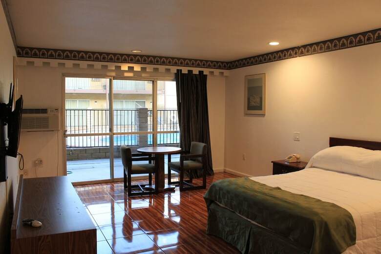 Motel Menifee Inn