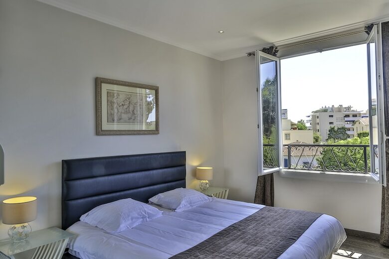 Apartamentos Residence Emeraude