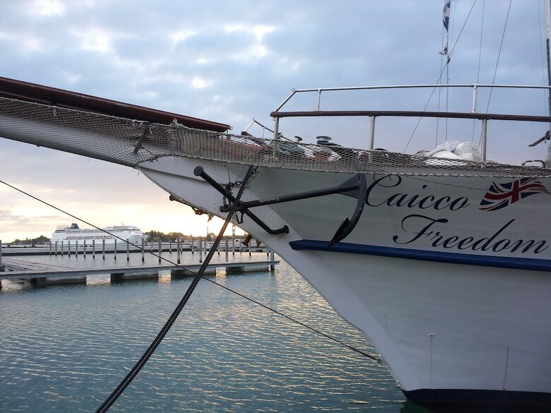 Venezia Boat & Breakfast Caicco Freedom