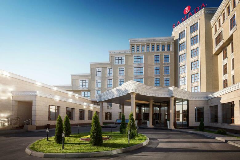 Hotel Ramada By Wyndham Almaty