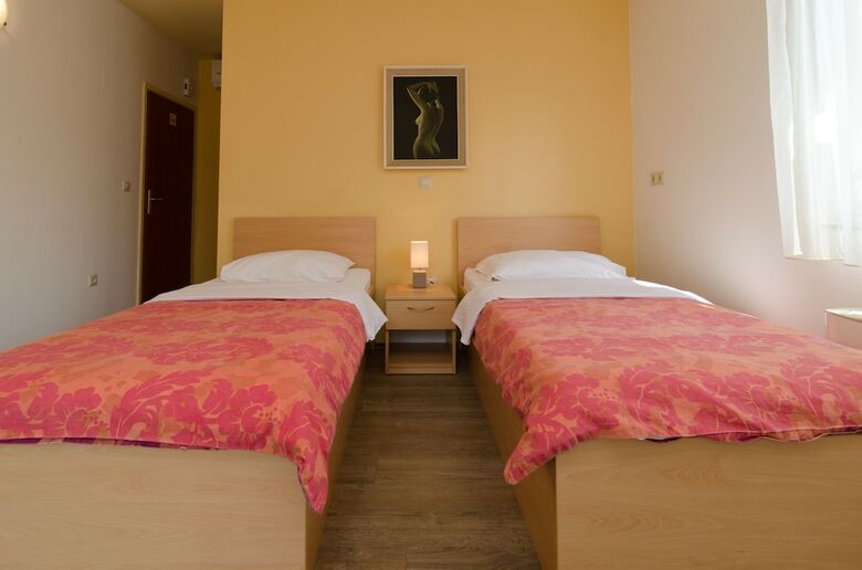 Apartamentos Villa Irena