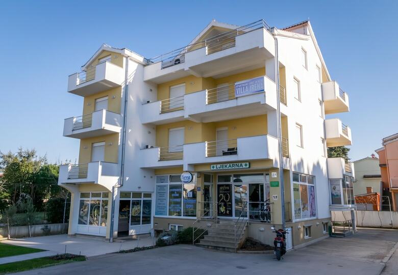 Apartamentos Villa Irena