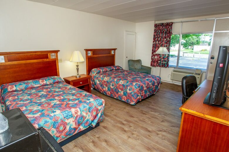 Motel Coach House