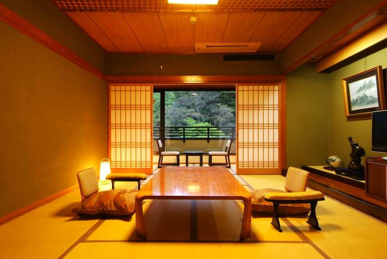 Kawaguchiya Kinosaki Riverside Hotel