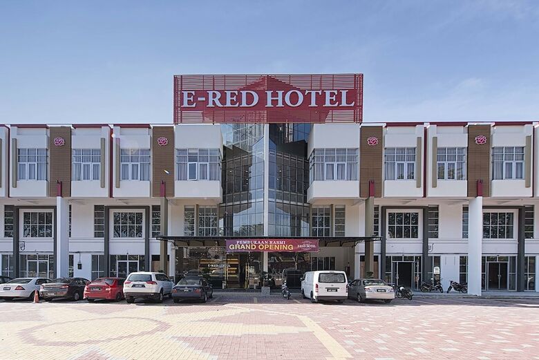 E-red Hotel Cosmo