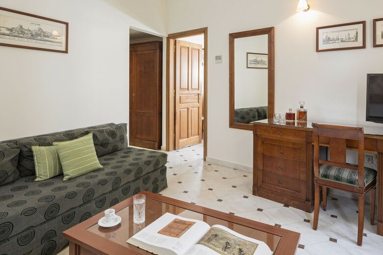Casa Delfino Hotel & Spa
