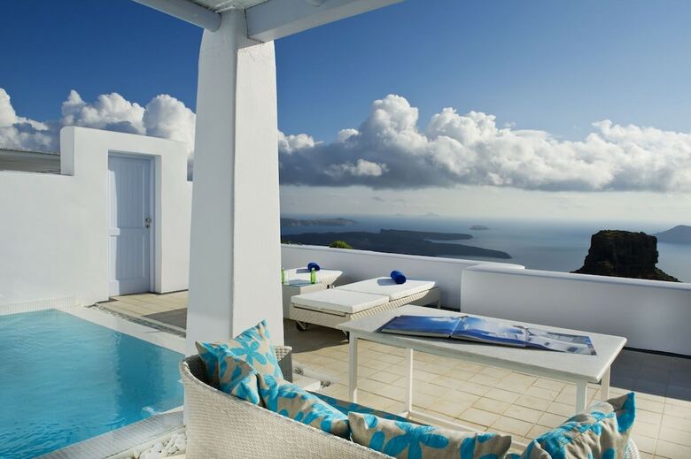 Aparthotel Astra Suites