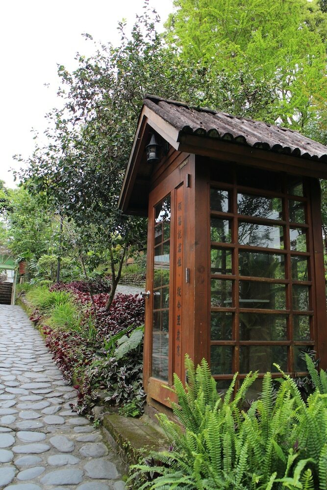 Hotel Shangrila Leisure Farm