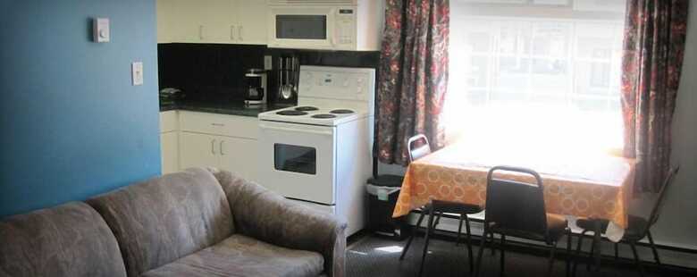 Lamplighter Motel