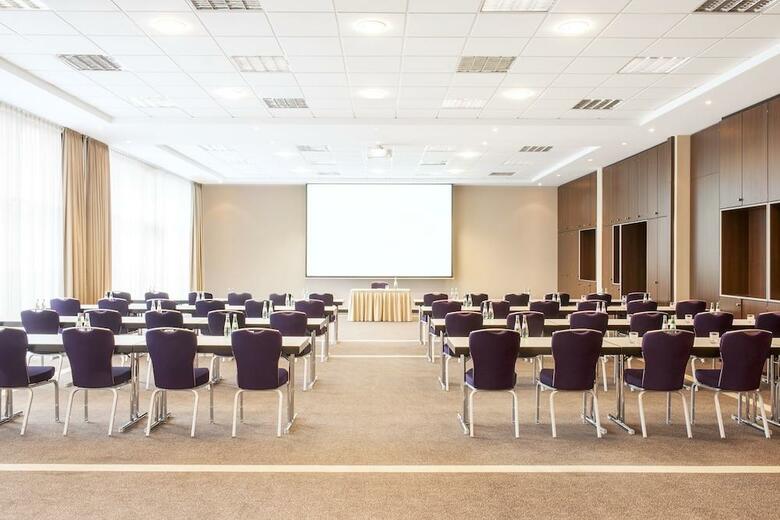 Hotel NH D�sseldorf City-nord