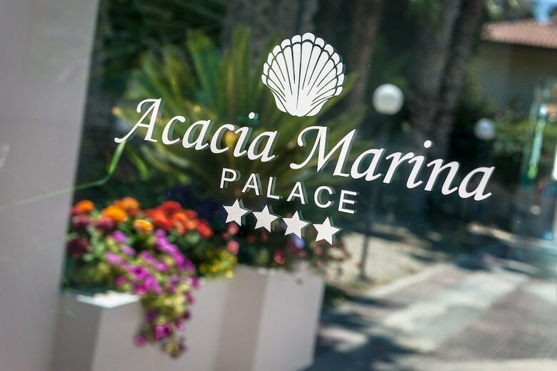 Posada Hotel Acacia Marina