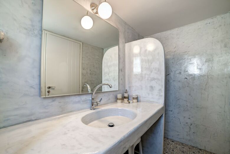 Apartamentos Monolithia