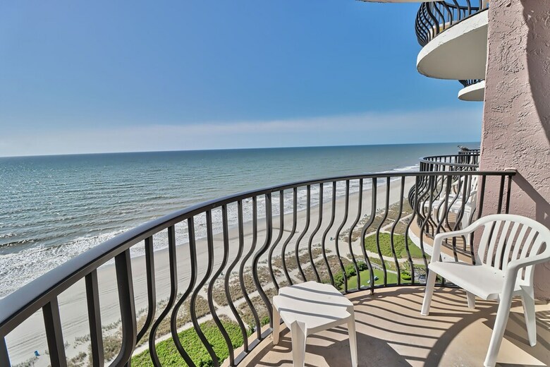 The Palms By Suite At The Beach