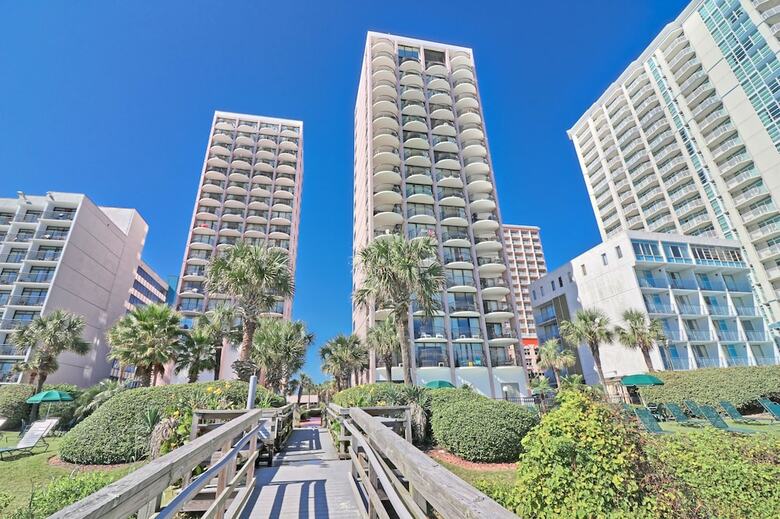 The Palms By Suite At The Beach