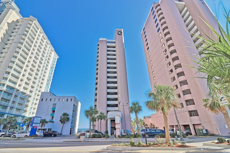 The Palms By Suite At The Beach