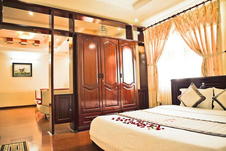 Lan Vy Hotel