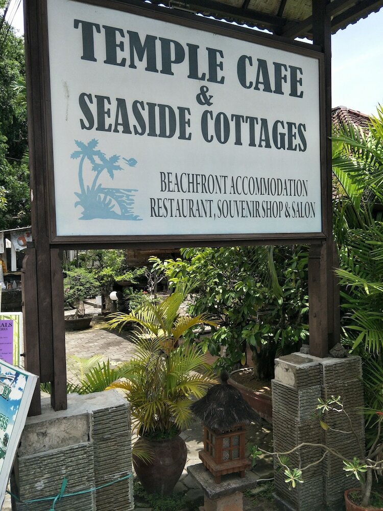 Hotel Temple Cafe & Seaside Cottages