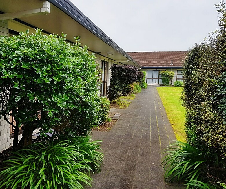Hotel Airport Garden Inn