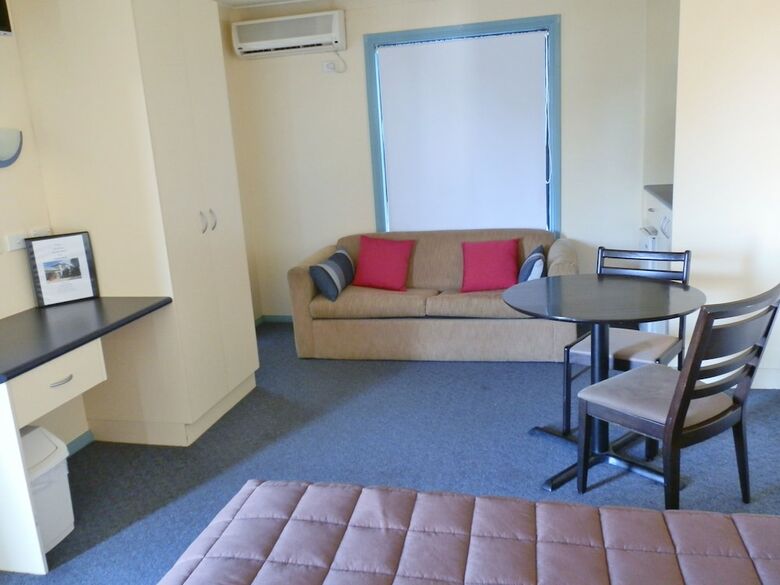 Narrabri Motel And Caravan Park