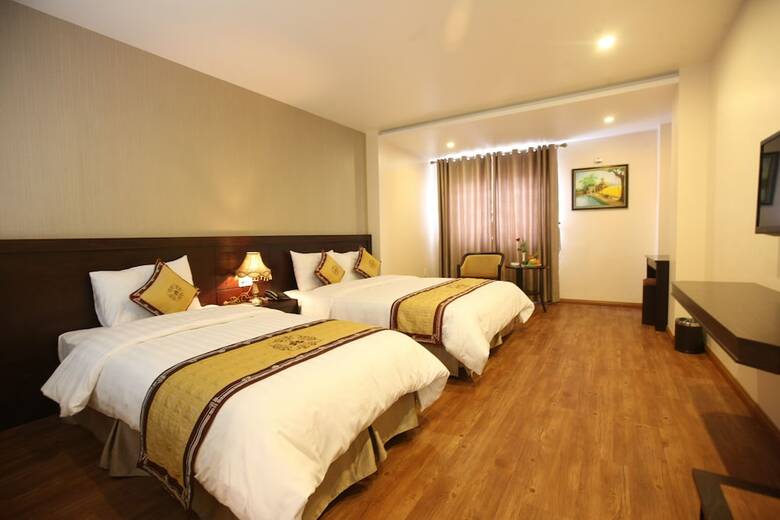 Lac Long Hotel