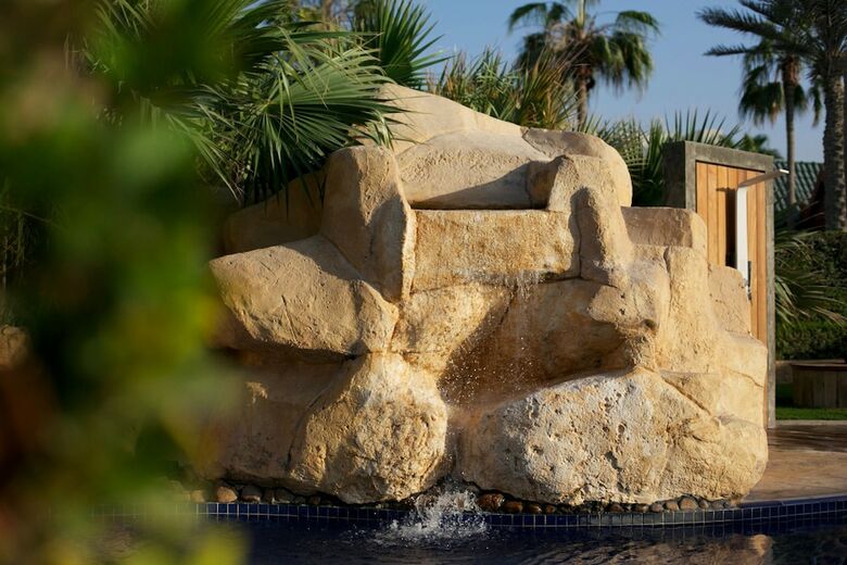 Hotel Dubai Marine Beach Resort & Spa