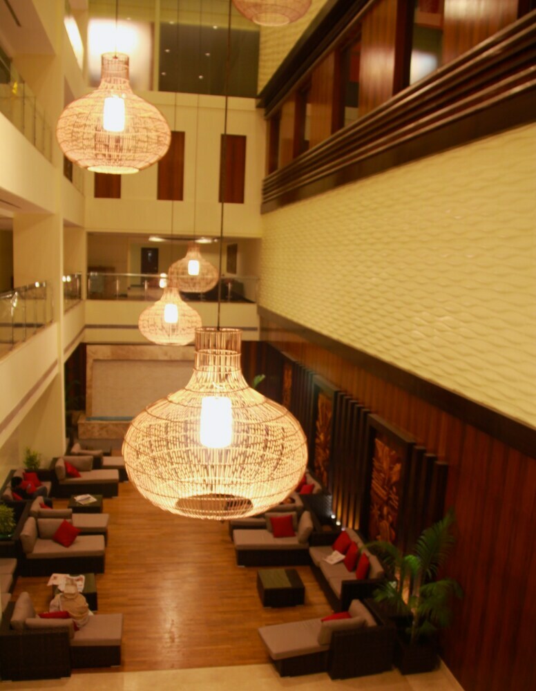 Hotel Sayeman Beach Resort