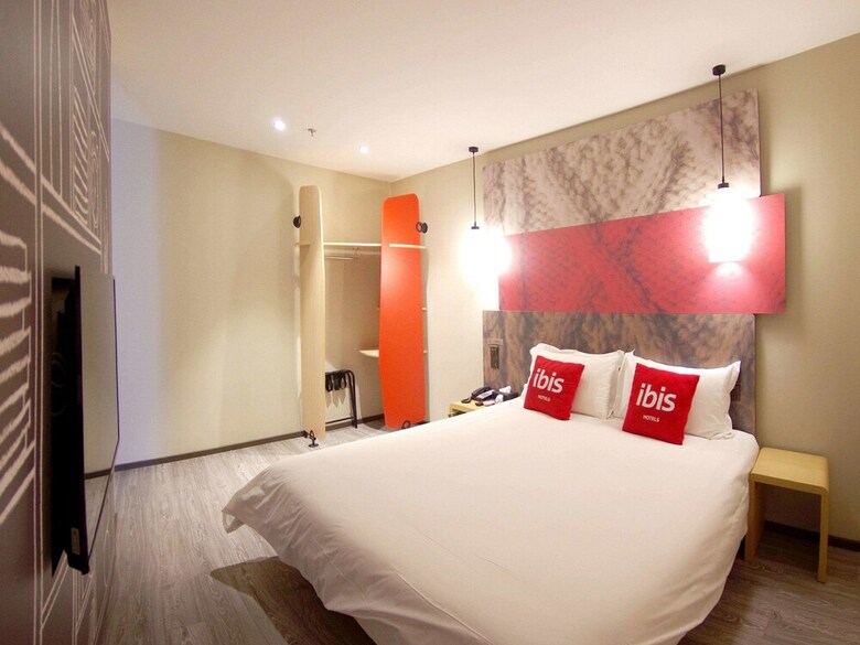 Ibis Beijing Tiantandongmen Metro Station Hotel