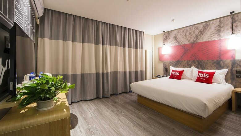 Ibis Beijing Tiantandongmen Metro Station Hotel