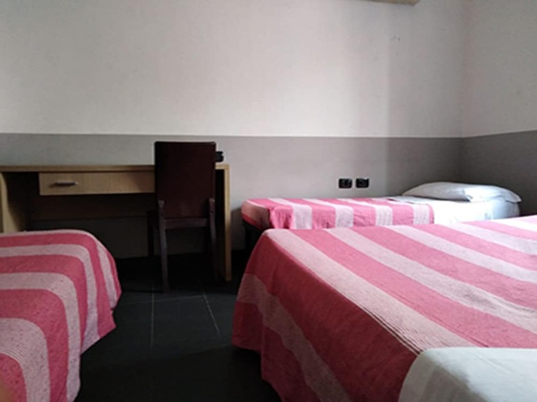 M&j Place Hostel Rome
