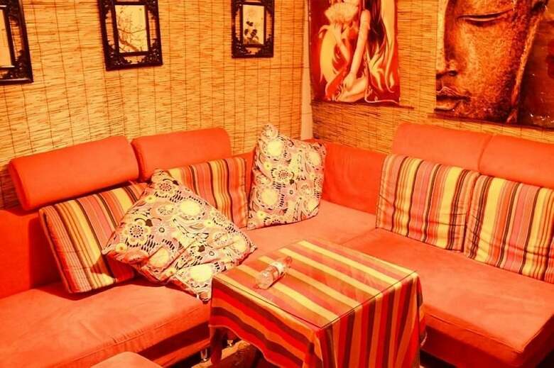 Hostal Leo Hostel