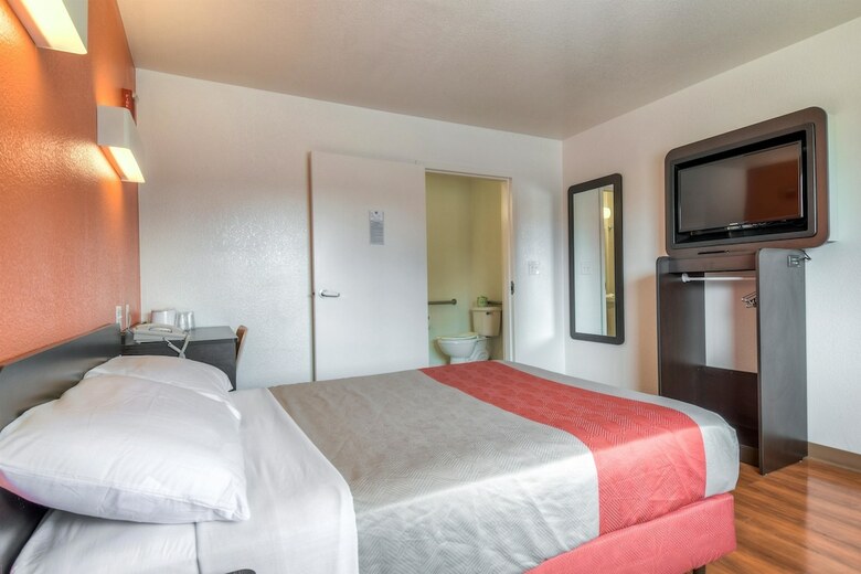 Motel 6 Temecula, Ca - Historic Old Town