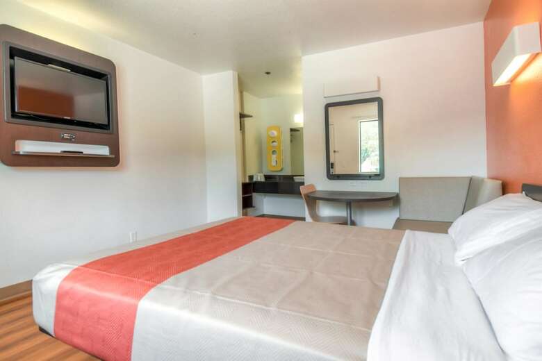 Motel 6 Temecula, Ca - Historic Old Town