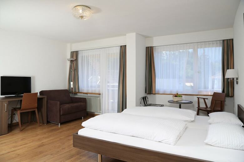 Hotel Crystal