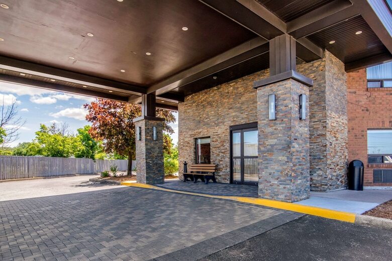 Hotel Comfort Inn St. Catharines