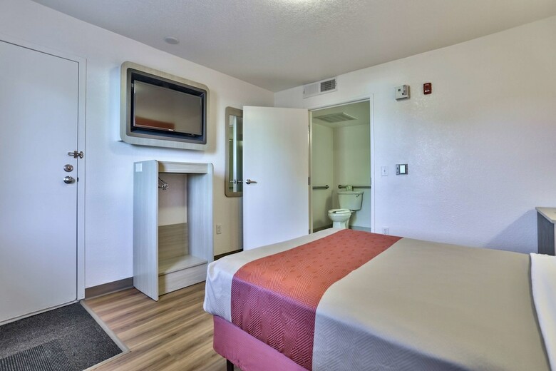 Motel 6 Flagstaff, Az - Butler