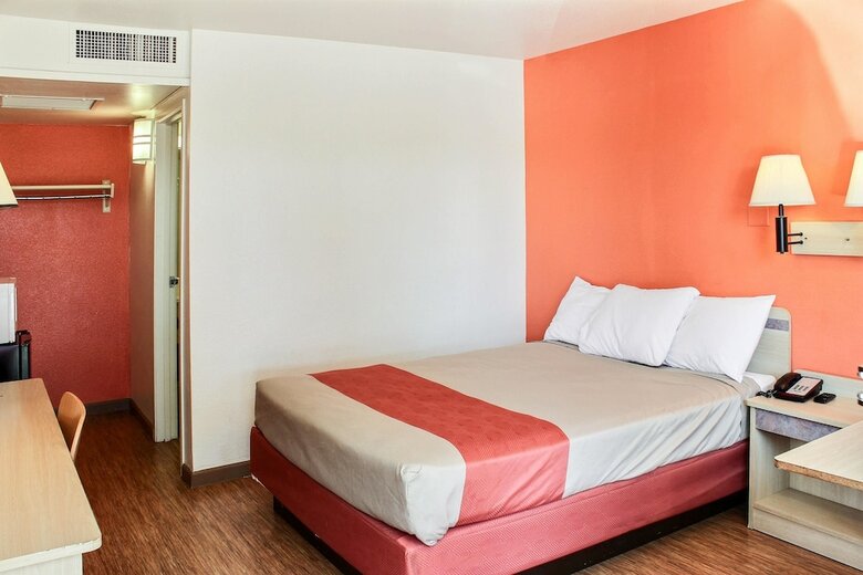 Motel 6 King City Ca