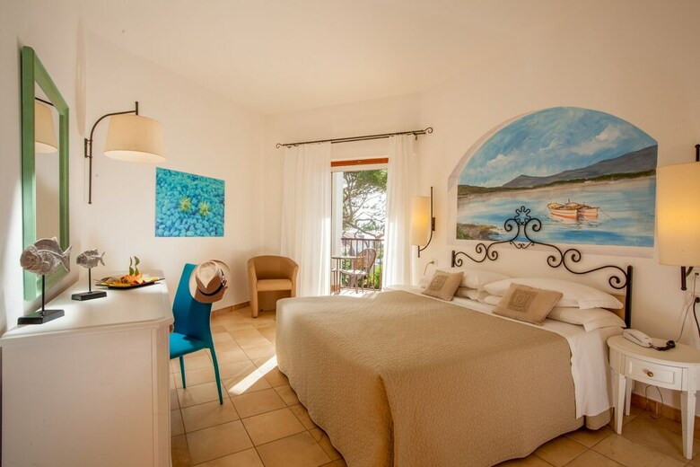 El Faro Hotel & Spa