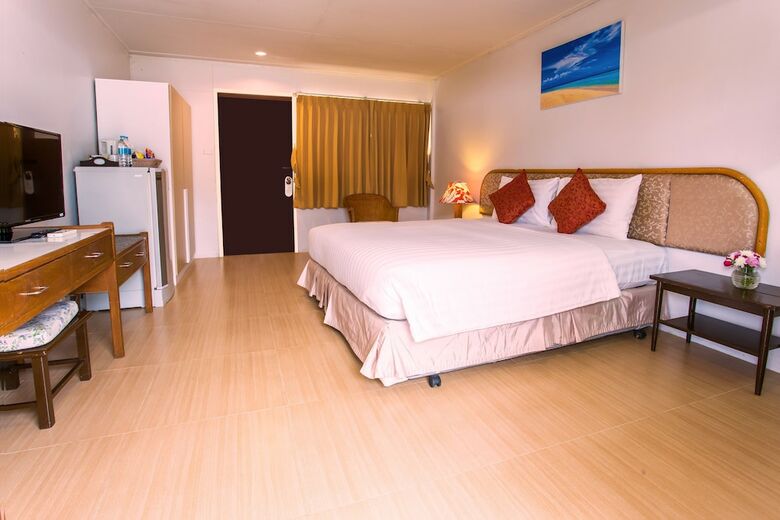 Hotel Nautical Inn