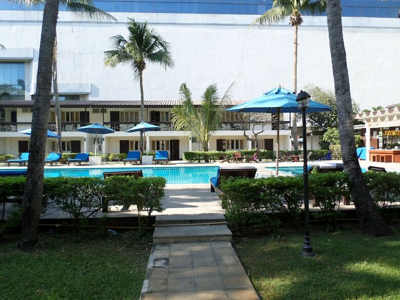 Hotel Nautical Inn