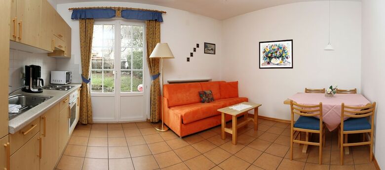 Residencia Appartment M�hlrast