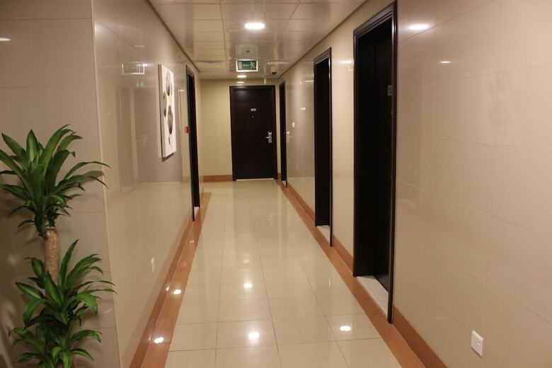 Montreal Naif Hotel