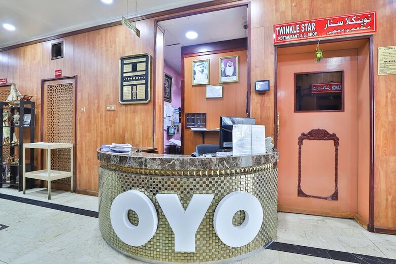 Oyo 353 Middle East Hotel