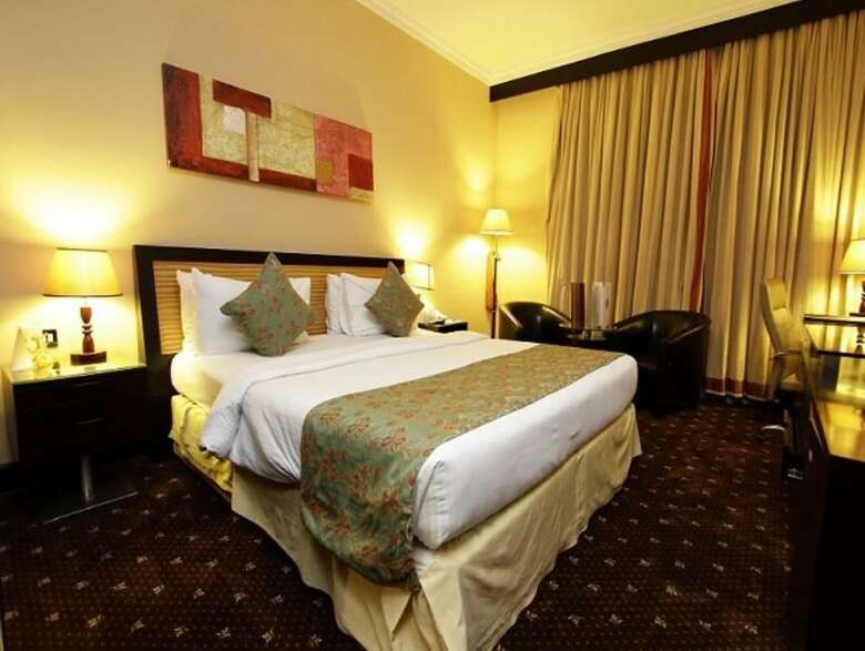 Dorus Hotel Llc