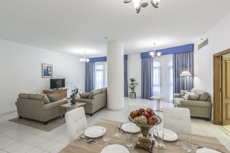 Roda Al Murooj Residences