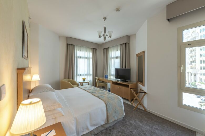 Roda Al Murooj Residences
