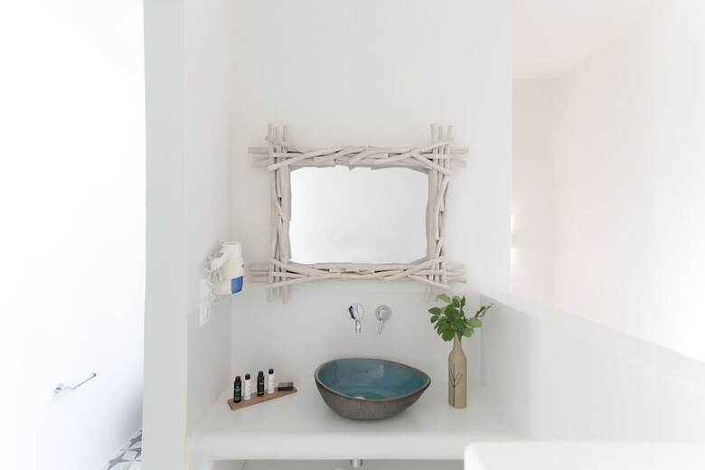 Aeolos Luxury Villas & Suites